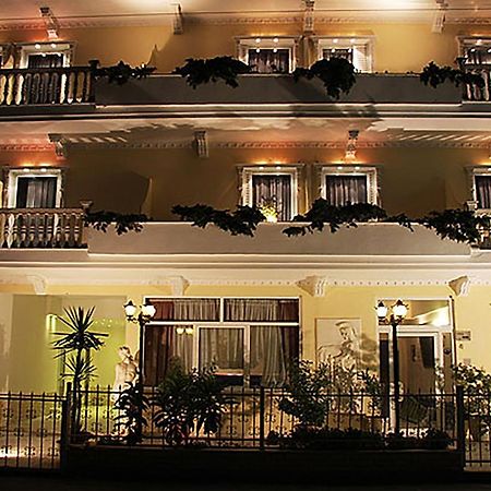 Villa Niki Olympiakí Aktí Extérieur photo